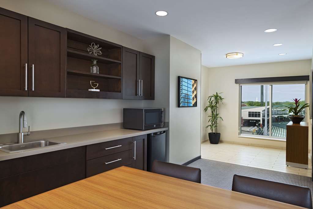 Hyatt Place Greensboro Downtown - photo 21