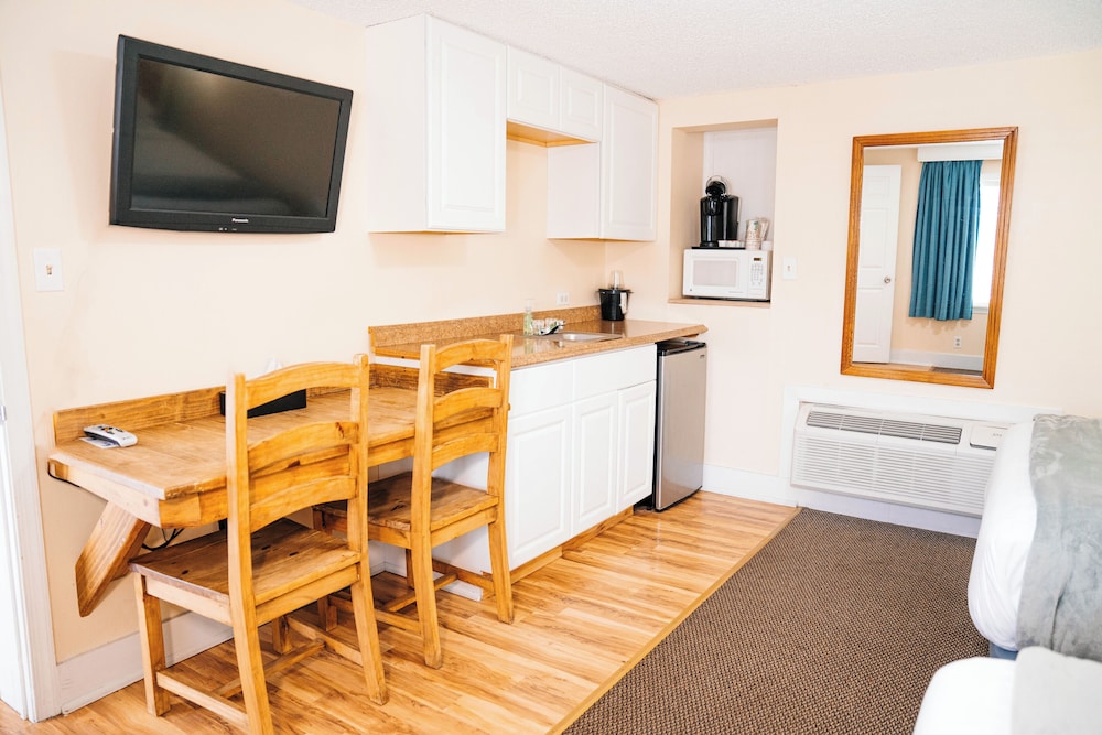 Salida Inn & Monarch Suites - photo 65