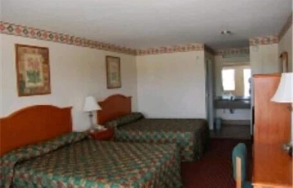 Express Inn and Suites - photo 14