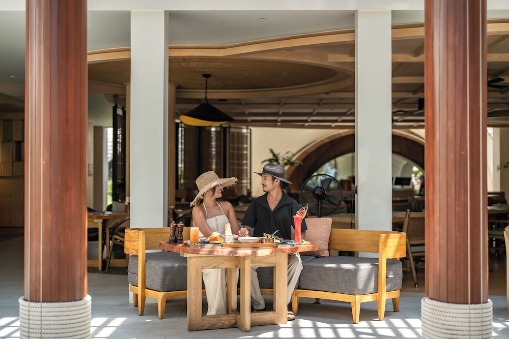 מזון ומשקאות