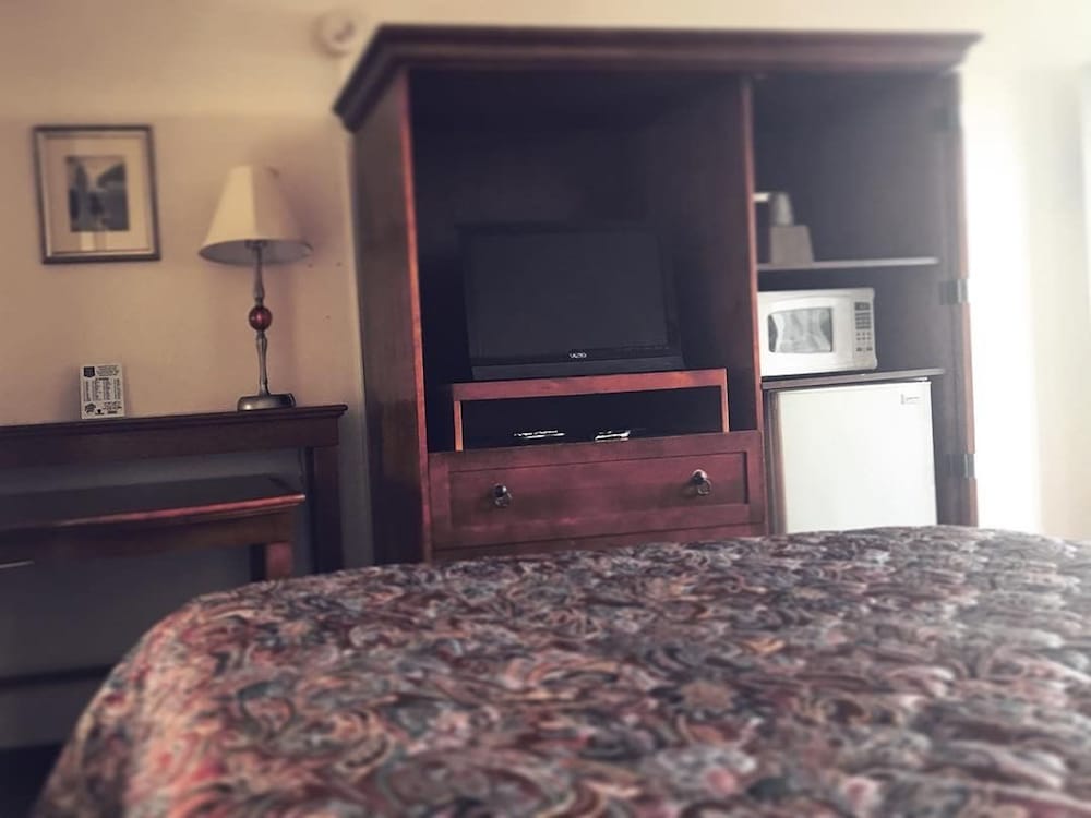 Budget Inn Express Downtown Helena - photo 6