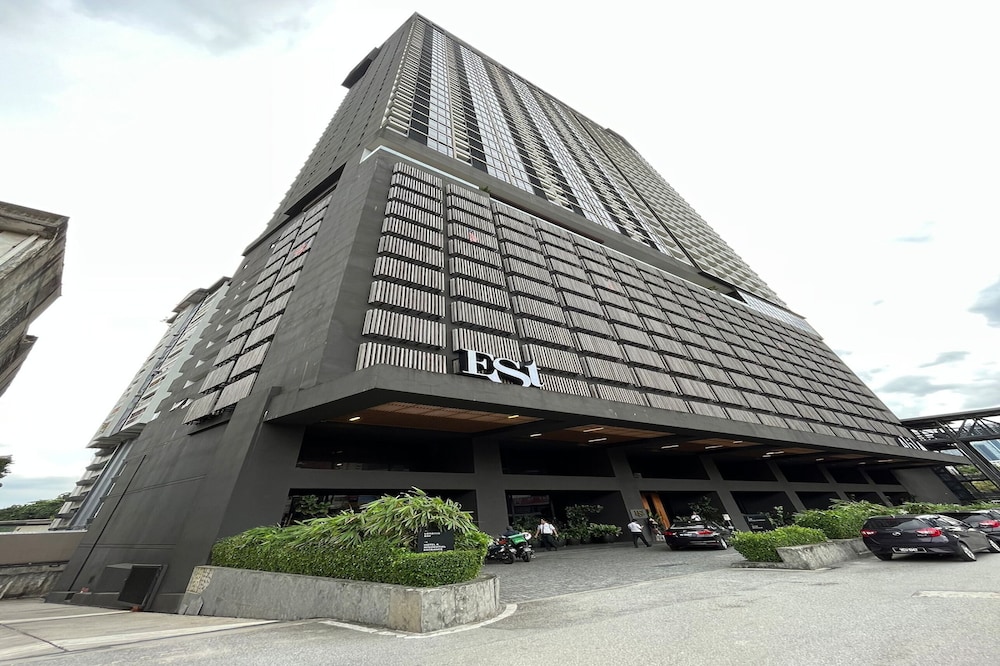 The Establishment Bangsar by Modern Vision Home — 4-Star Luxury Hotel in Kuala Lumpur, Malaysia