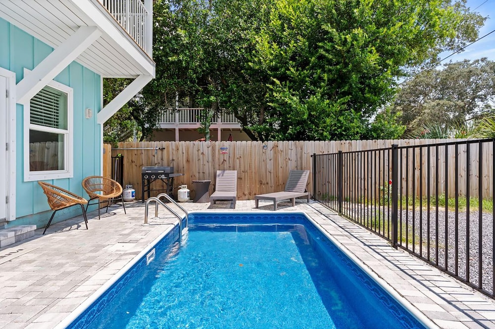 Illyrian Retreat in Miramar Beach, United States