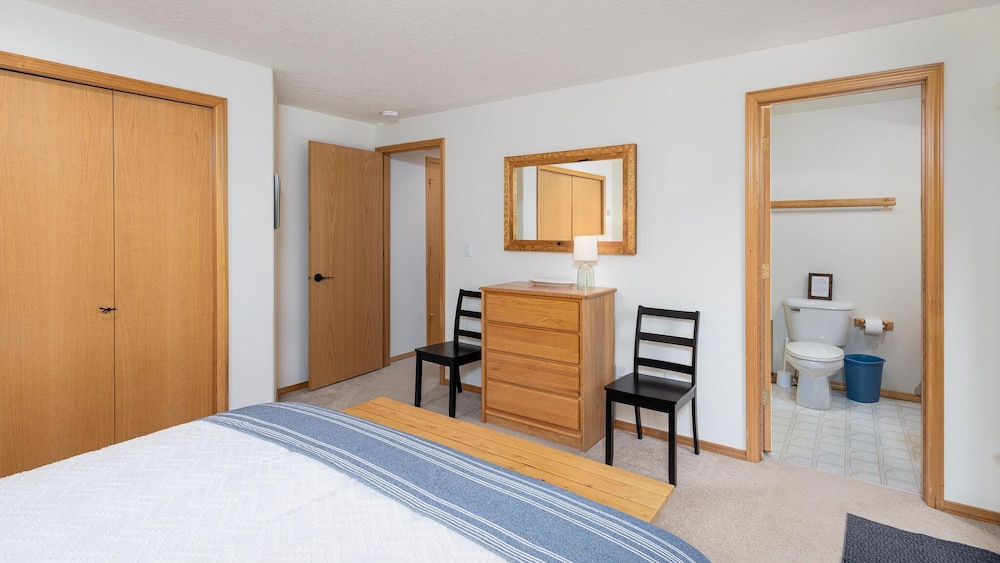 Rager Mountain Unit 10 — Sunriver — photo 4