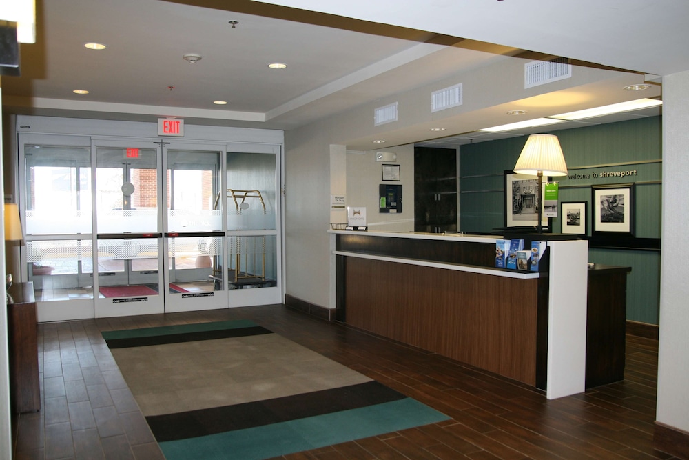 Hampton Inn Shreveport Airport - photo 2