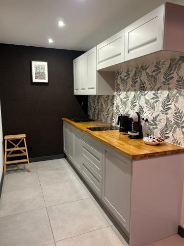 Na Zaciszu Apartament Z Jacuzzi 19817403 — Szczytna