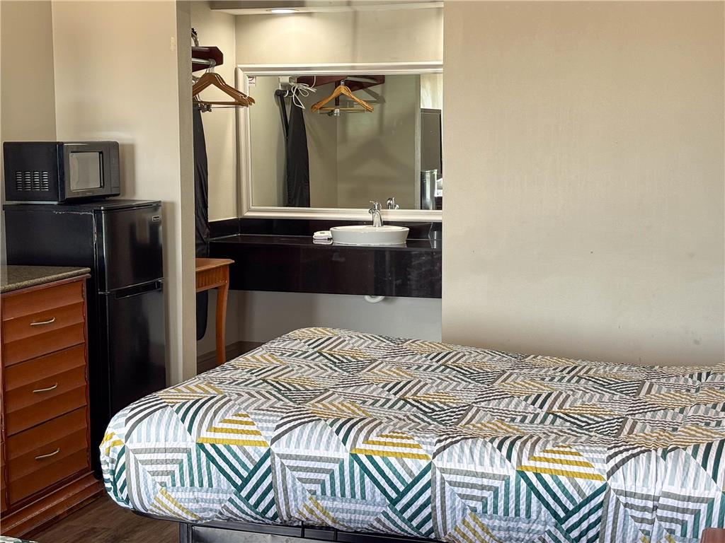 Spanish Trails Inn - photo 26