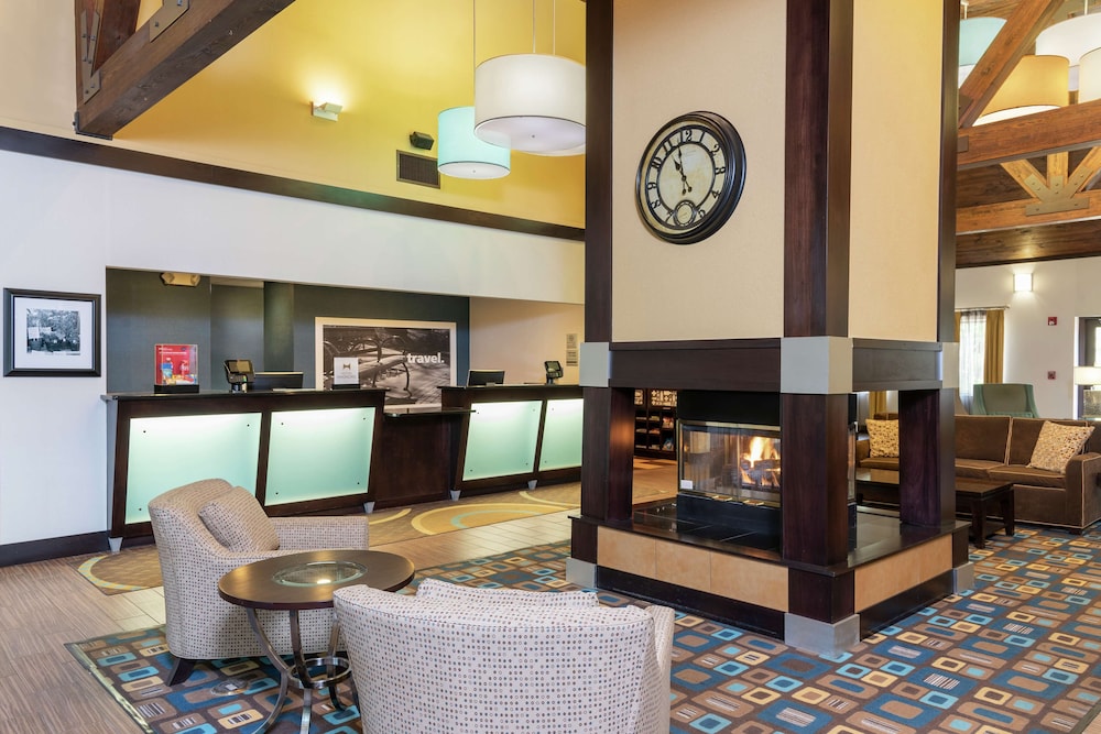 Hampton Inn & Suites Cleveland Airport Middleburg Heights - photo 3
