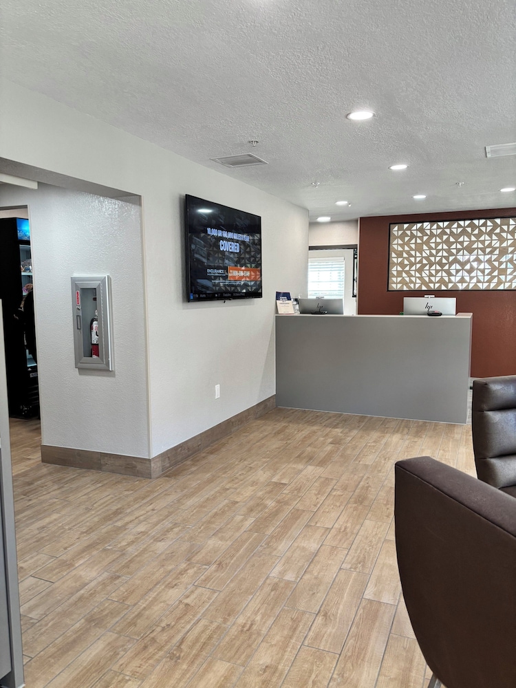TownePlace Suites By Marriott Miami Lakes - photo 2