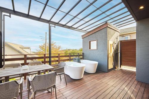 Maigre atelier in Ito, Japan