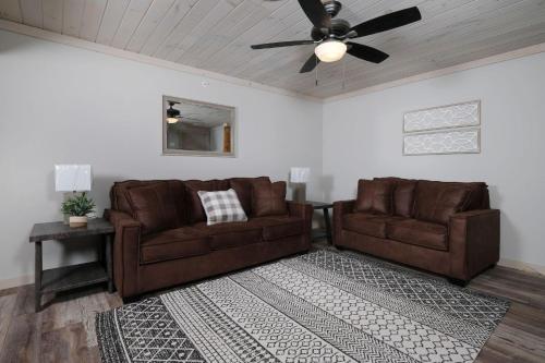 Rocky Top Lodge - photo 20