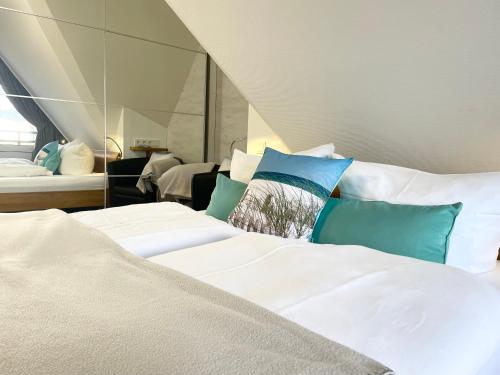 Meeresbrandung 37 — 4-Star Luxury Hotel in Cuxhaven, Germany