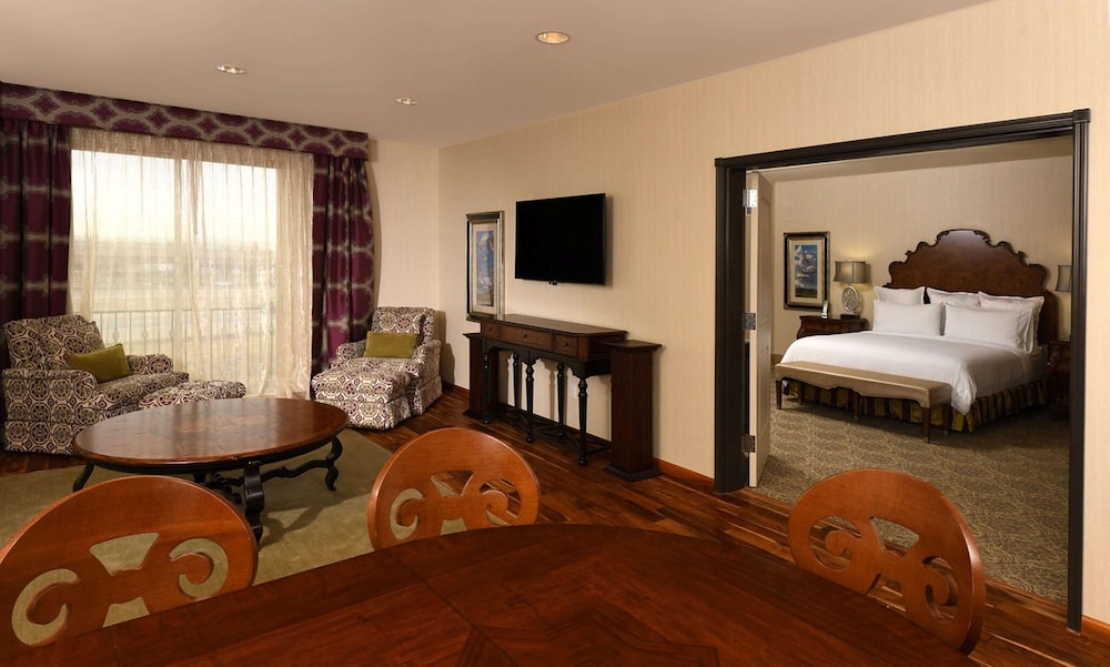 Woolley s Classic Suites - photo 11