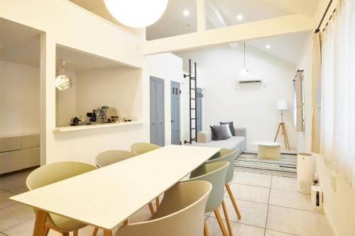 Coffee Hotel Soundwave Vacation Stay 17827v — Fujisawa