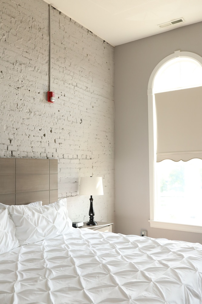Cornerstone Inn - photo 11