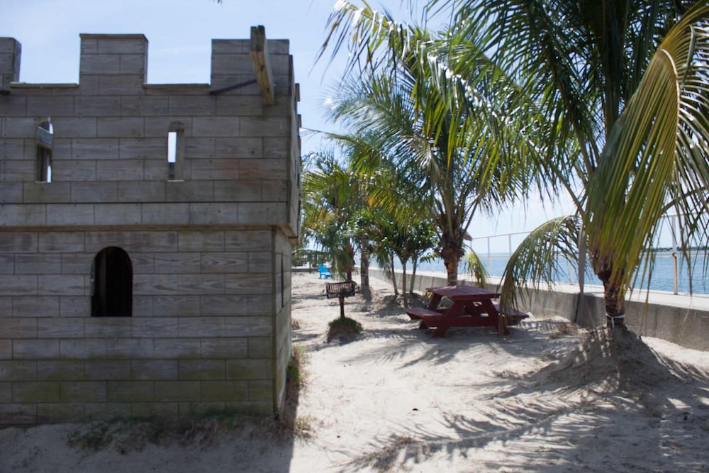 Oceanic Motel - photo 27