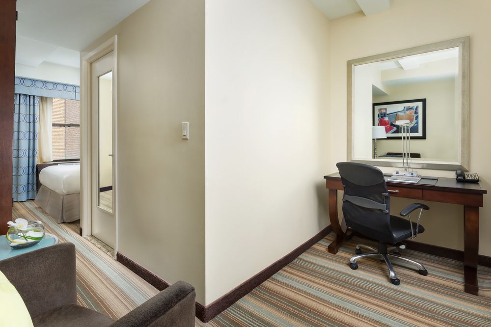 Aura Hotel Times Square - photo 18