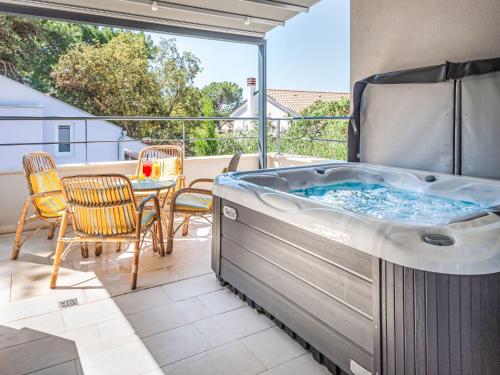 Apartment Artatore 2 by Interhome — 4-Star Luxury Hotel in Mali Losinj, Croatia
