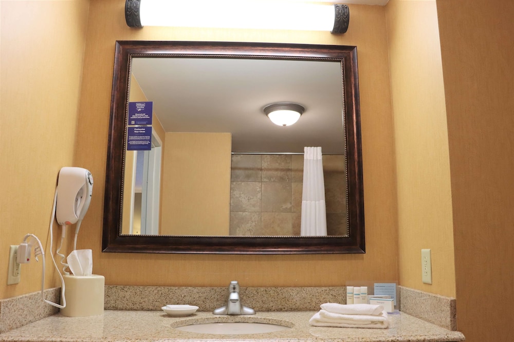 Hampton Inn & Suites Thibodaux - photo 37