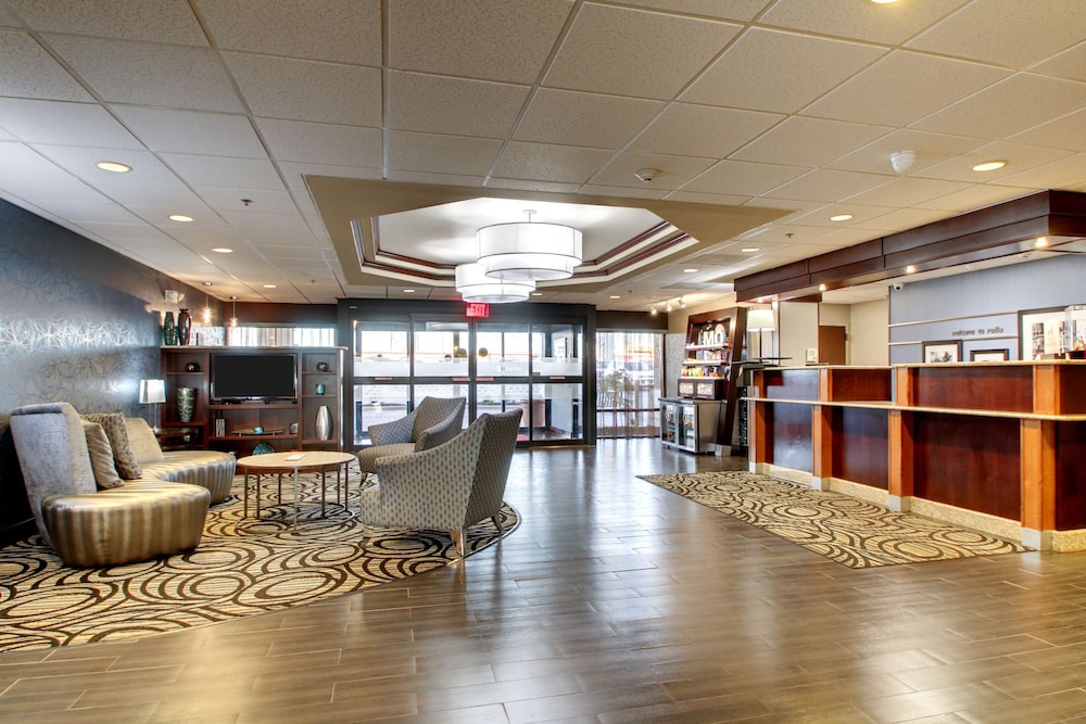 Hampton Inn Rolla - photo 3