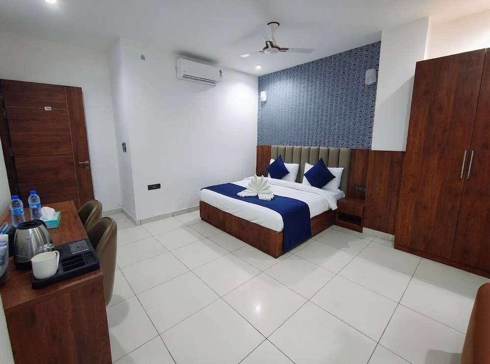 Belle Tree Hotel — Greater Noida — photo 5