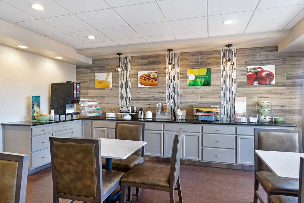 Quality Inn Valley West Point - photo 28