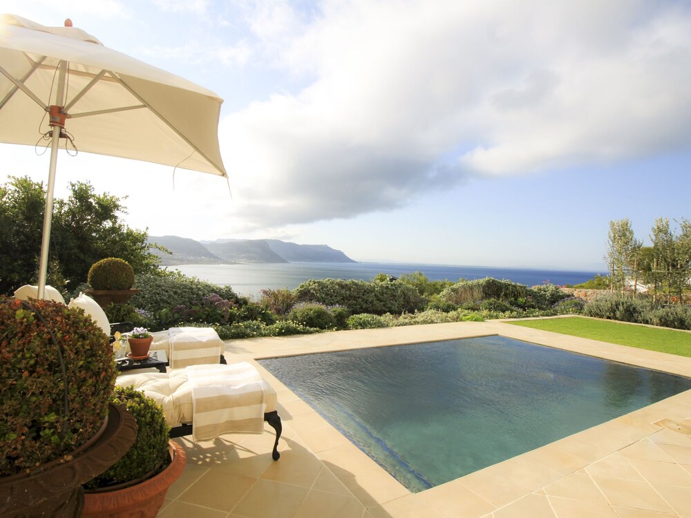 La Pergola — 5-Star Luxury Hotel in Cape Town, South Africa