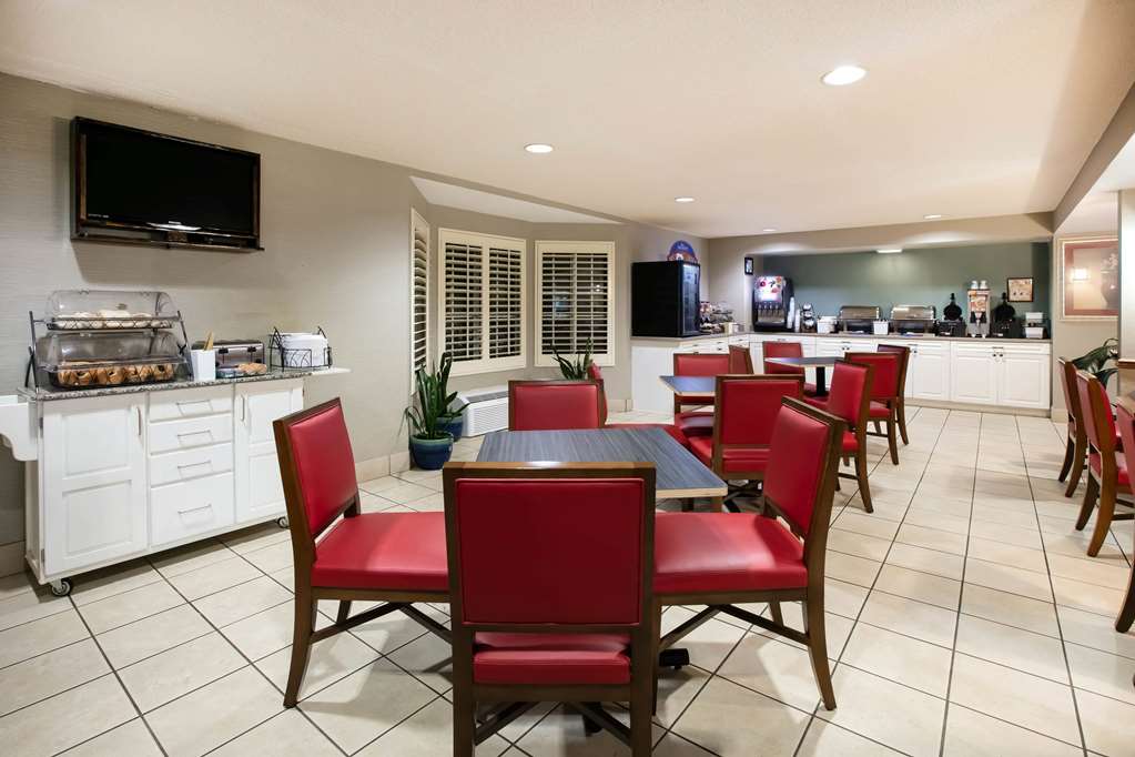 Baymont Inn & Suites by Wyndham Braselton — hotel in Braselton