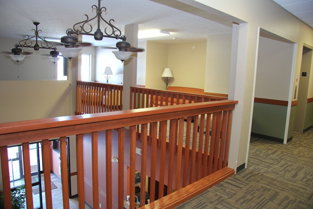Green Acres Hotel - photo 49