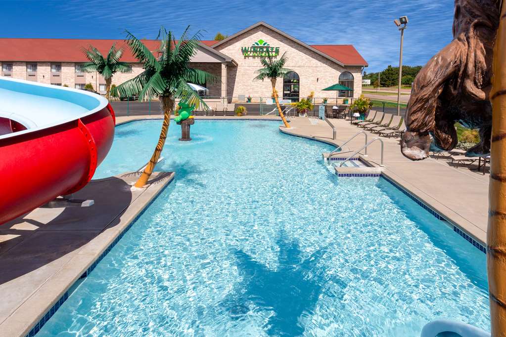 Wingate by Wyndham Wisconsin Dells Waterpark - photo 27