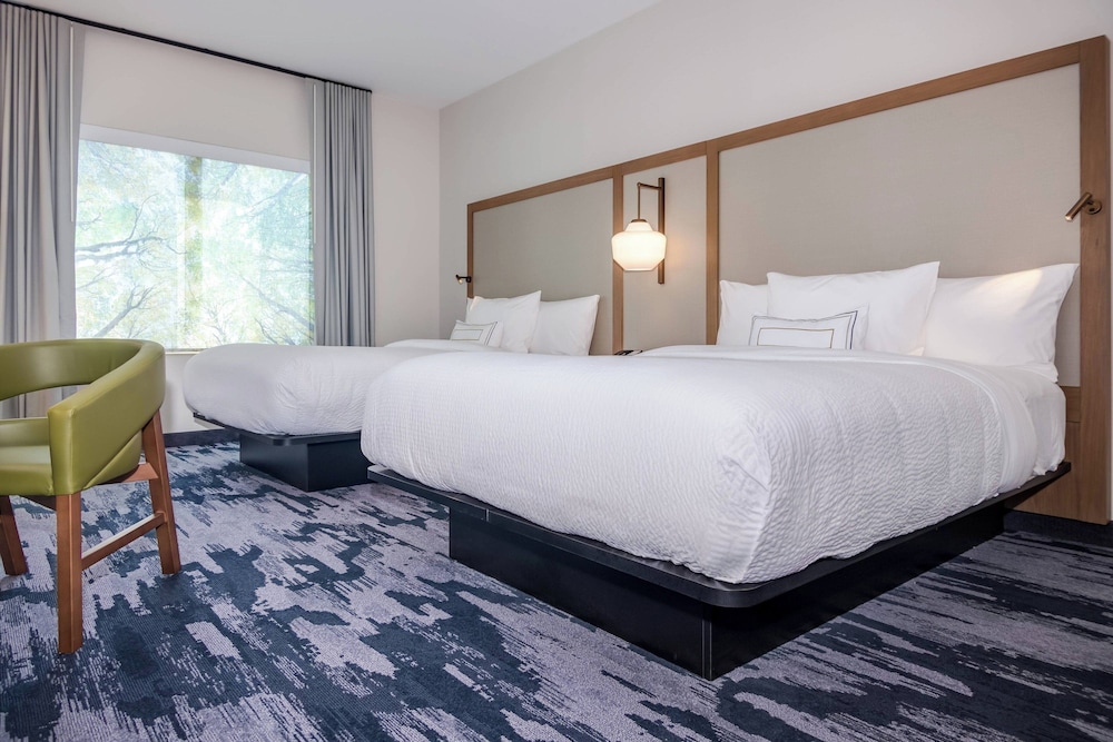 Fairfield Inn & Suites by Marriott San Jose North Silicon Valley - photo 13