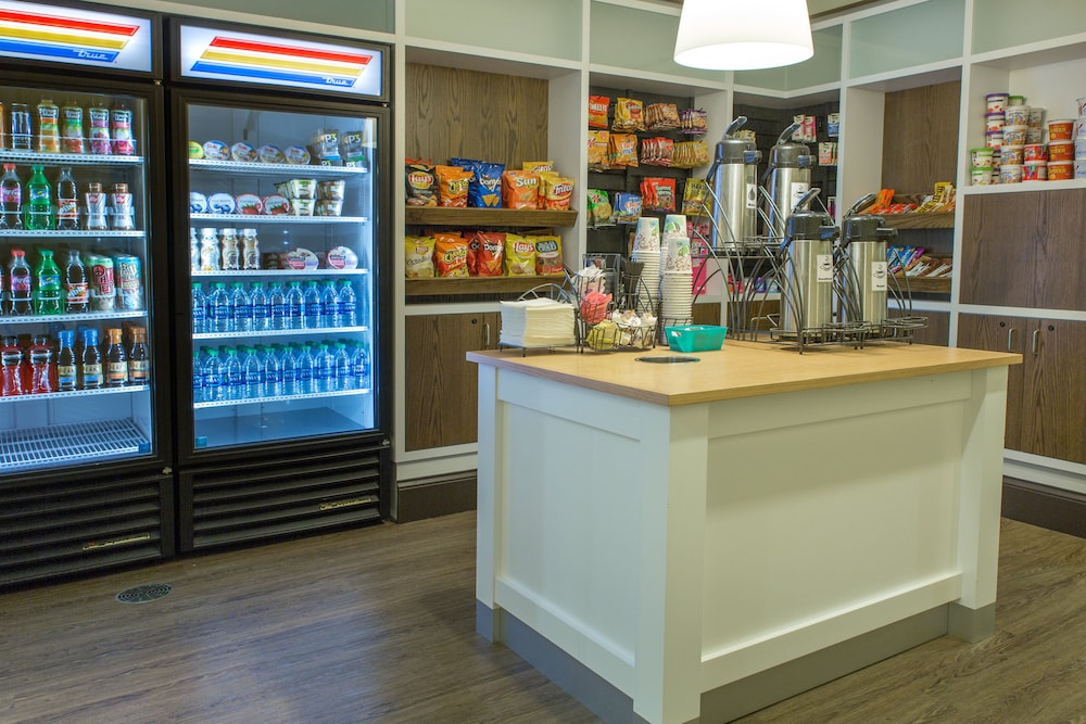 Holiday Inn Bloomington Airport by IHG - photo 46