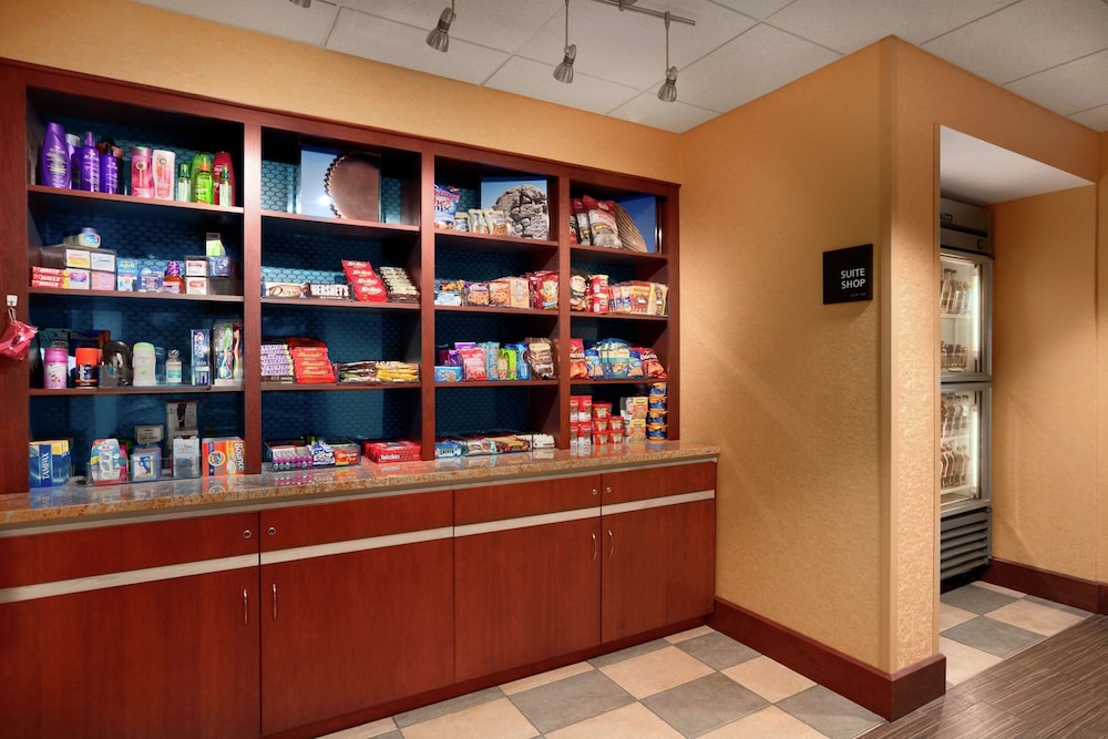 Hampton Inn by Hilton York - photo 21