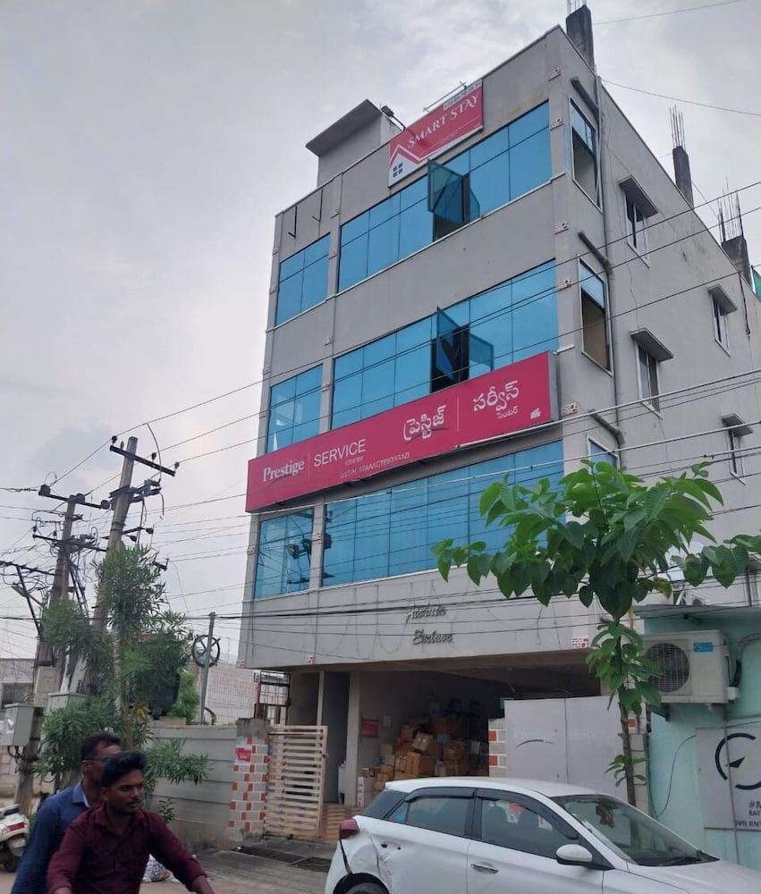 Smart Stay Rooms in Vijayawada, India