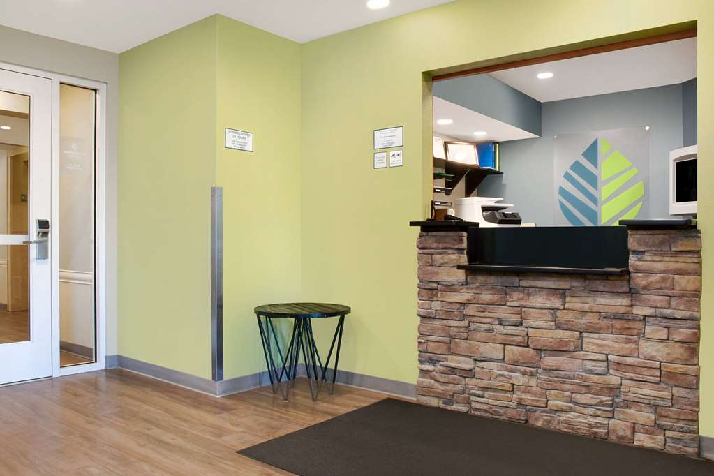 WoodSpring Suites Nashville Airport - photo 9