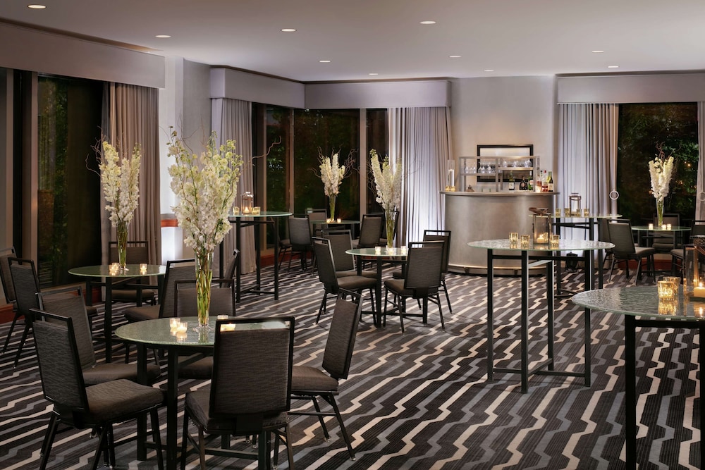 Hilton Boston Logan Airport - photo 50