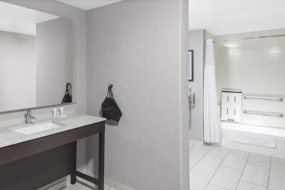 Hyatt Place Charlotte University Research Park - photo 13