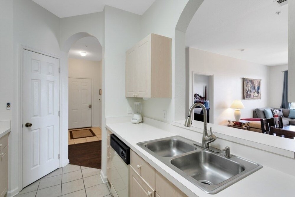 Windsor Palms 3 Bed Condo In Gated Resort 3 Bedroom Condo by RedAwning - photo 11