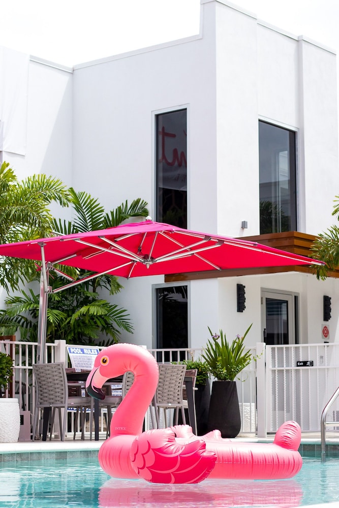 The Saint Hotel - photo 42