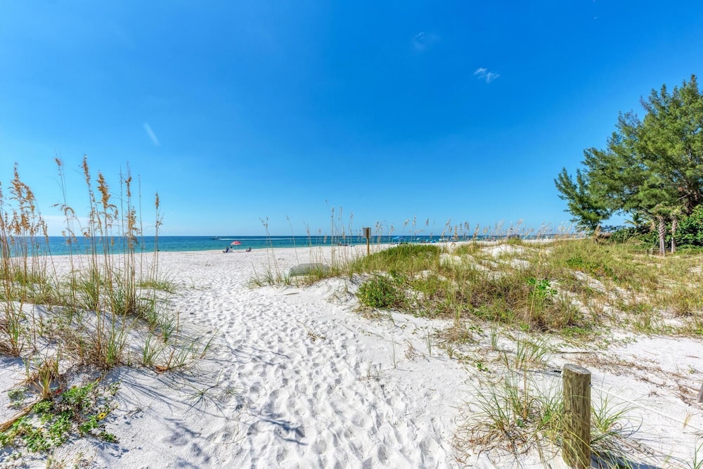 Anna Maria Island Sun s Up B - photo 37