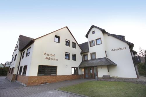 Hotel Gasthof Schneider in Hallerndorf, Germany