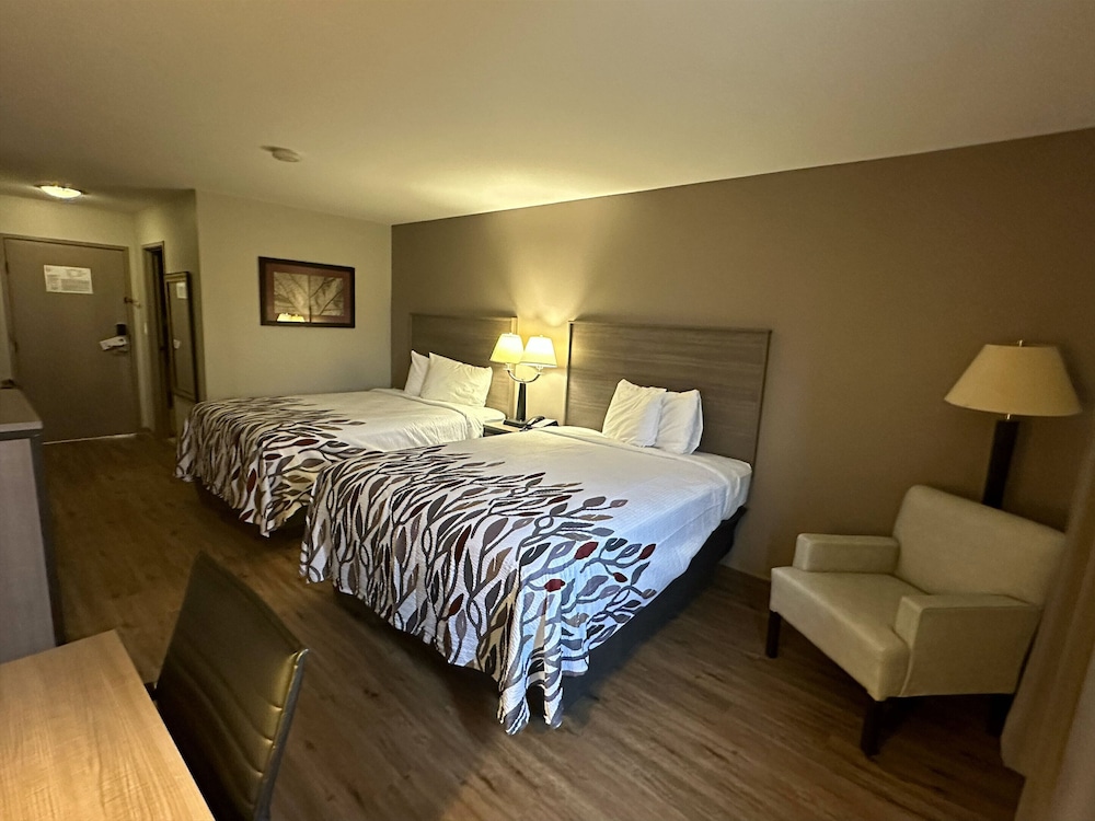 Red Roof Inn Gurnee Waukegan - photo 7