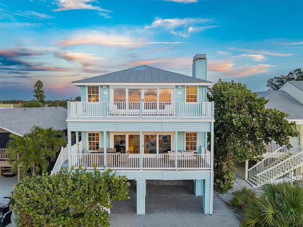 Walks On The Shore — hotel in Indian Shores