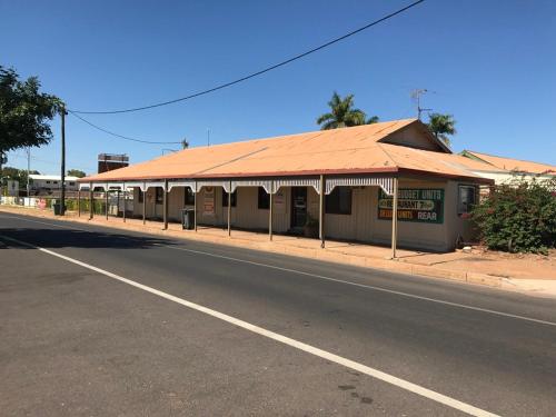 Wagon Wheel Motel — hotel in Cloncurry