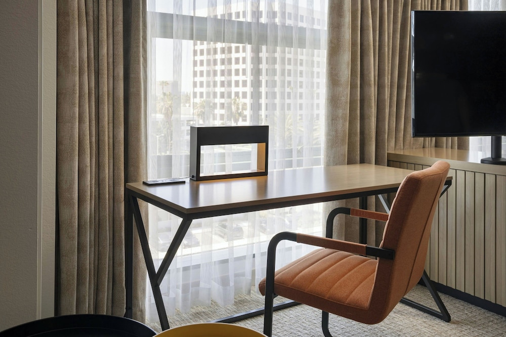 Residence Inn by Marriott Irvine John Wayne Airport - photo 13