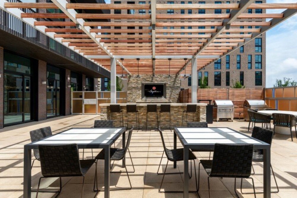 Global Luxury Suites at Reston Town Center - photo 150