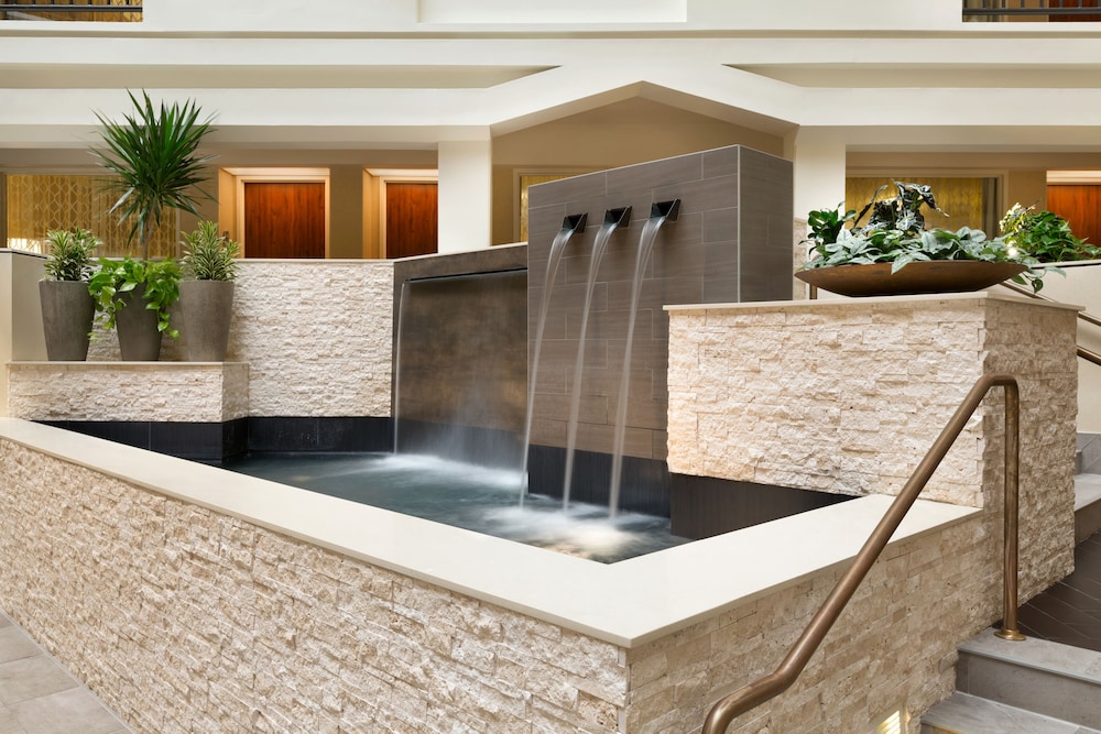 Embassy Suites by Hilton Austin Downtown South Congress - photo 15