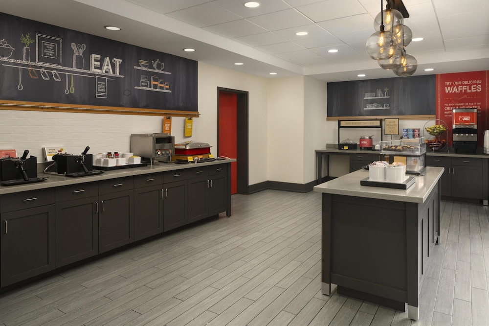 Hampton Inn & Suites Yonkers Westchester - photo 26