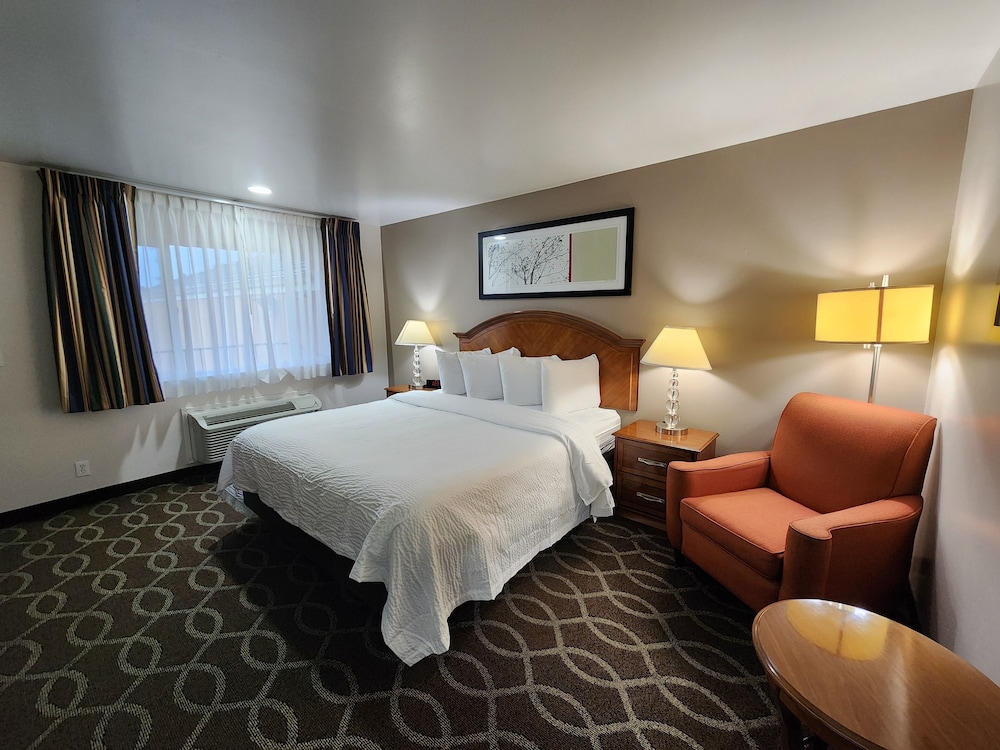 Ramada Bayside Inn & Suites Eureka - photo 5