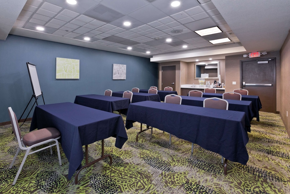 Hampton Inn & Suites Palm Desert - photo 56